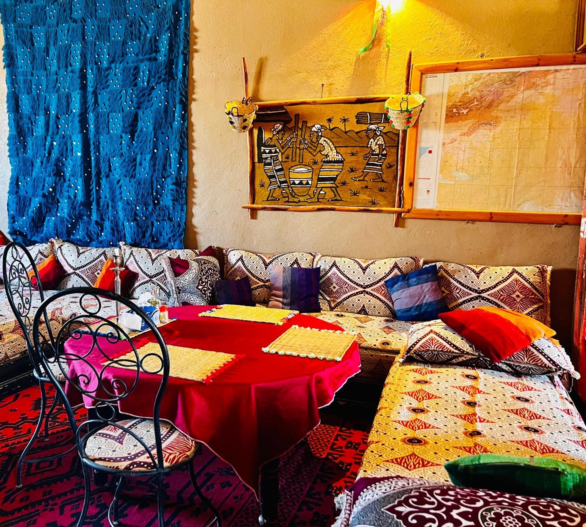Hotel Camping Les Roses Des Dunes & Piscine Merzouga Eksteriør bilde