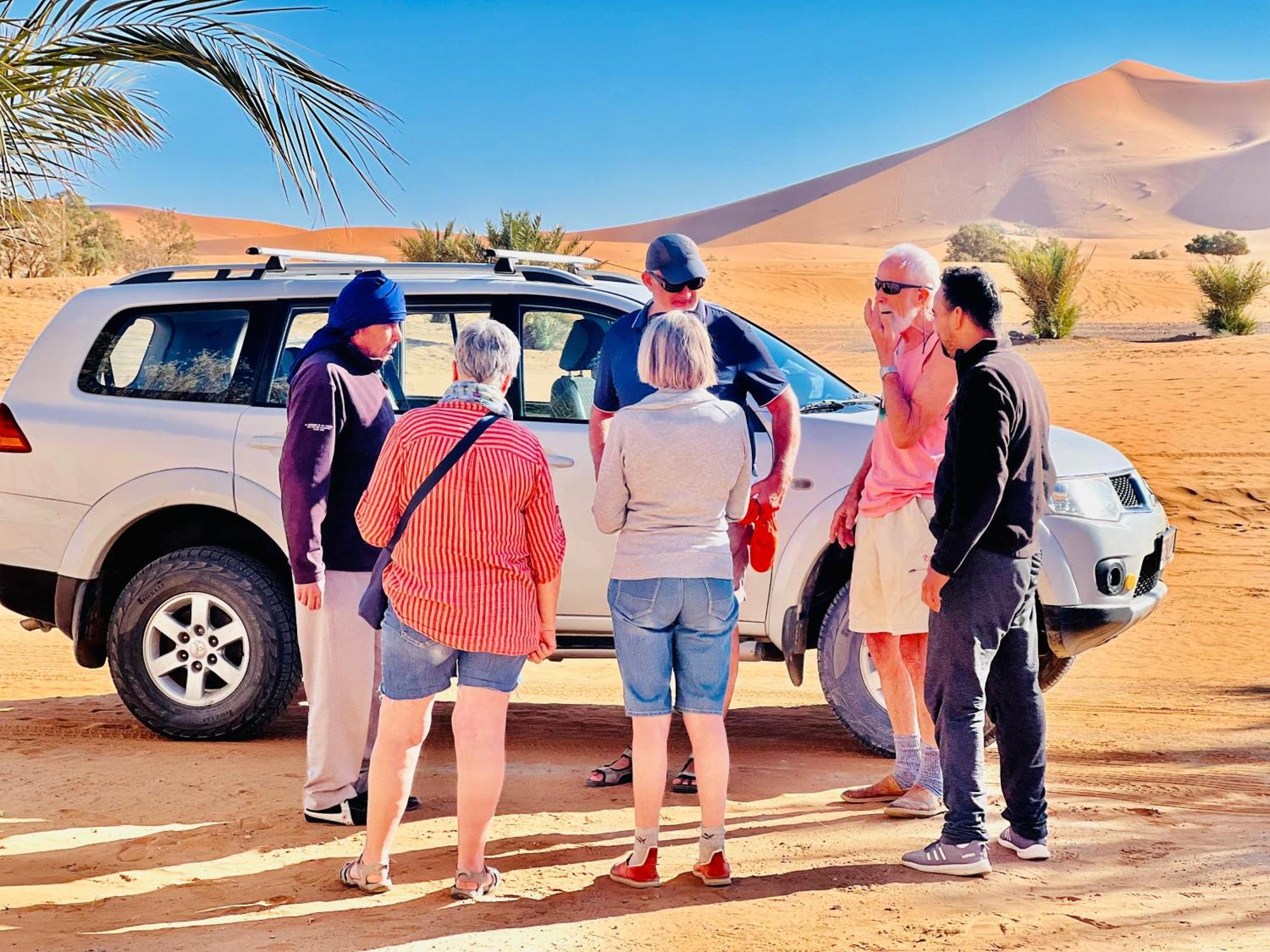 Hotel Camping Les Roses Des Dunes & Piscine Merzouga Eksteriør bilde