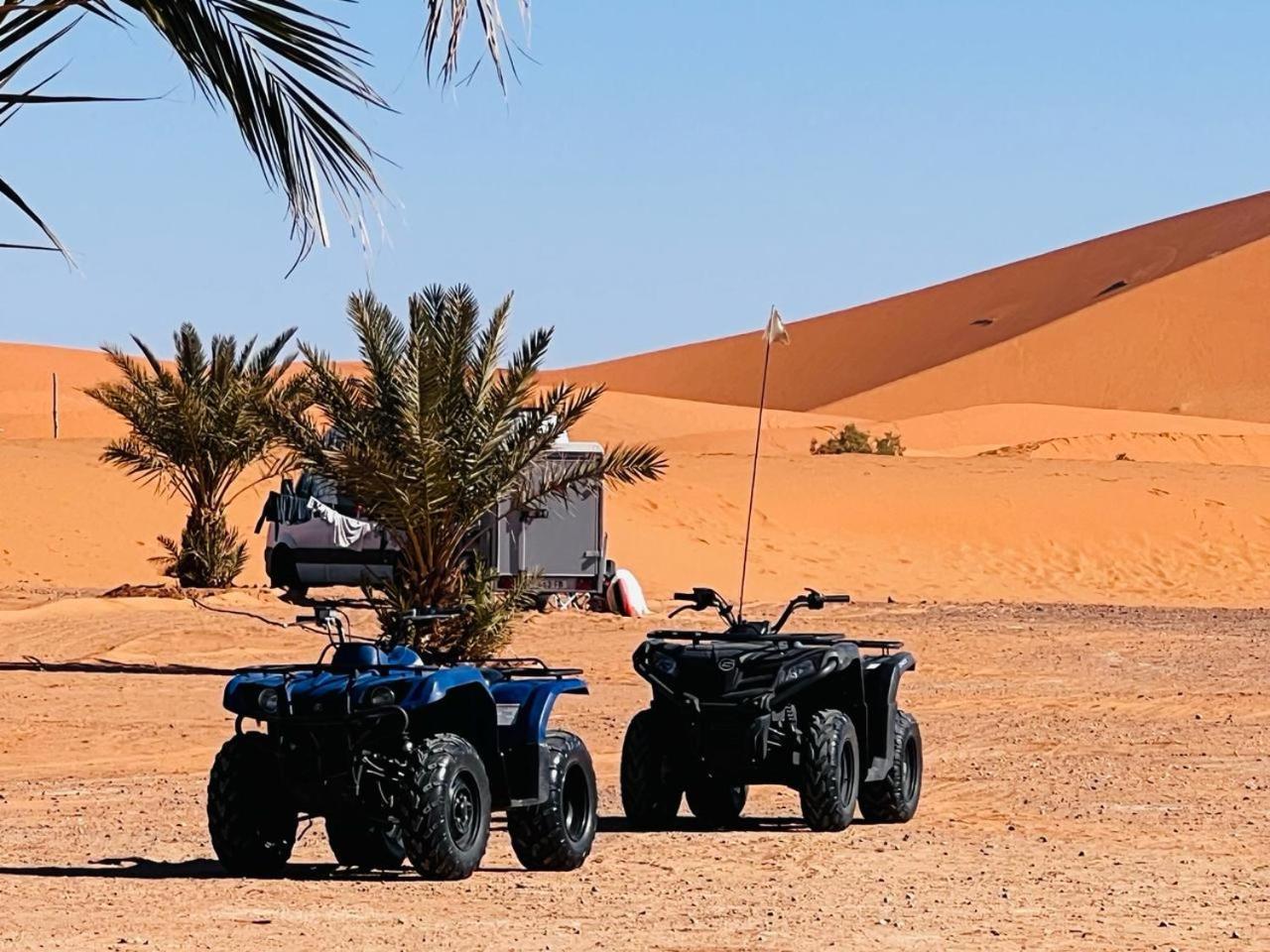 Hotel Camping Les Roses Des Dunes & Piscine Merzouga Eksteriør bilde